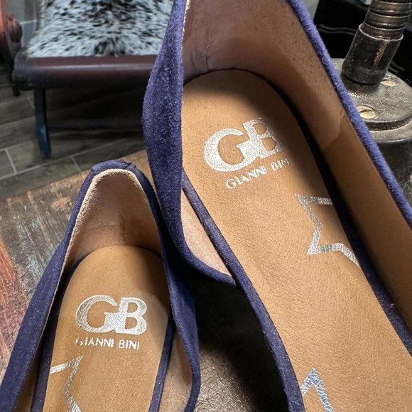 Gianni Bini Blue Suede Leather D’Orsay Pointed Toe Flats Sz 9 - Picture 3 of 5